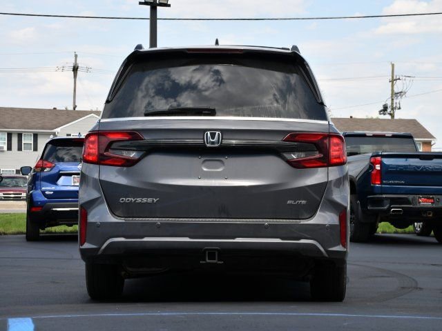 Used 2025 Honda Odyssey Elite image 6
