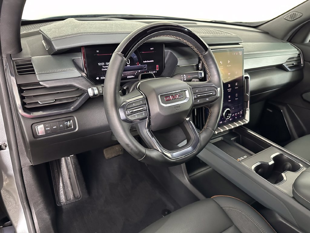 Used 2024 GMC Acadia AT4 w/ Super Cruise Package AWD/4WD image 11