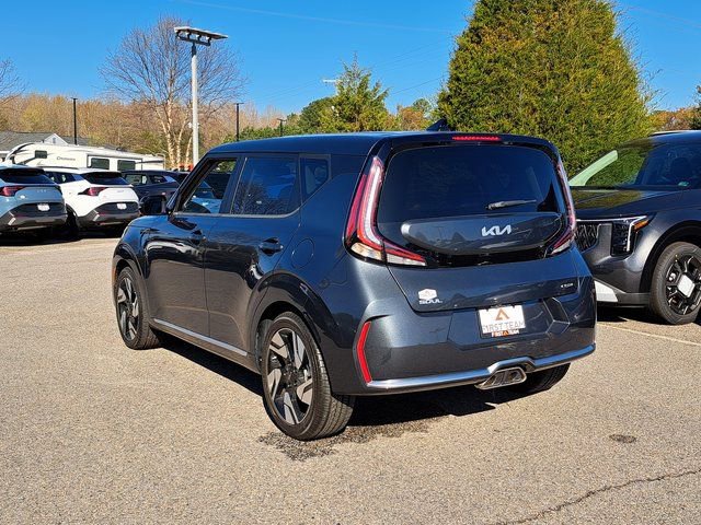 Used 2023 Kia Soul GT-Line w/ GT-Line Technology Package image 7