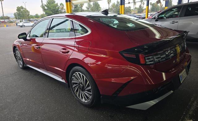 Used 2024 Hyundai Sonata Limited image 4