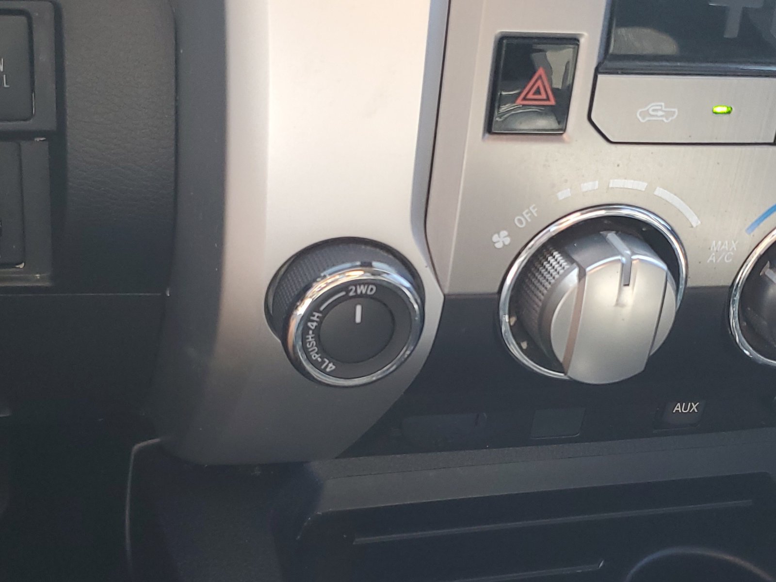 Certified 2019 Toyota Tundra SR5 w/ TRD Sport Package AWD/4WD image 29