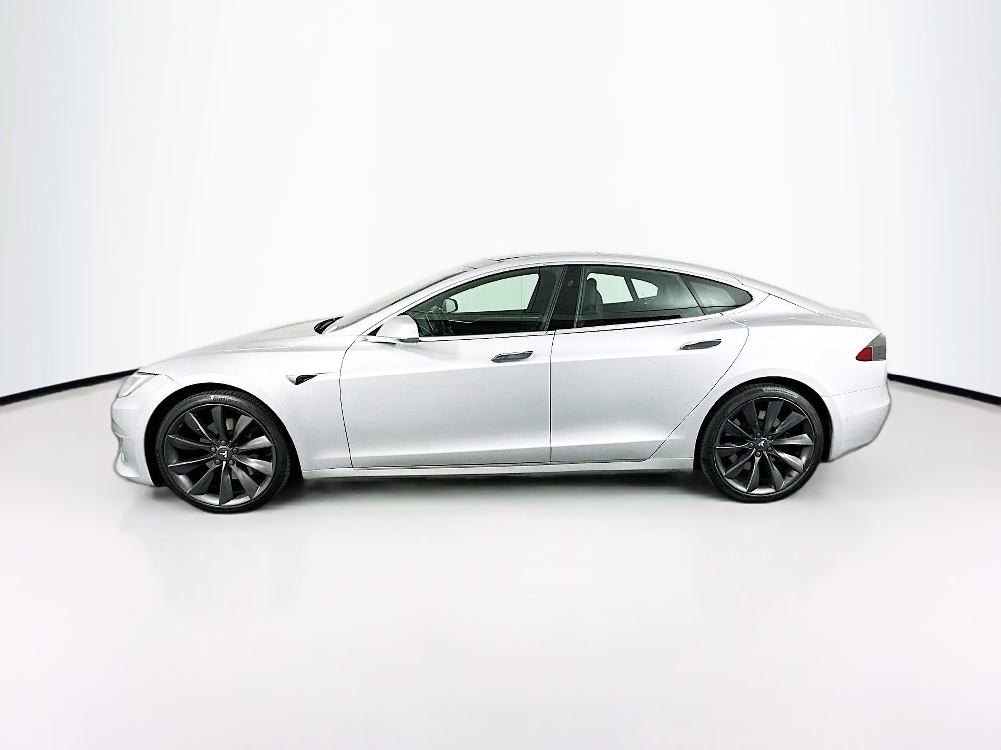 Used 2017 Tesla Model S 75 image 4