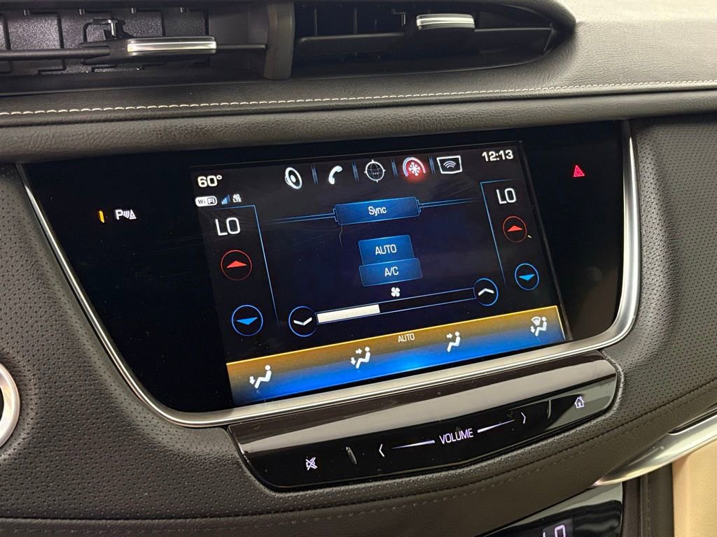 Used 2018 Cadillac XT5 FWD image 23