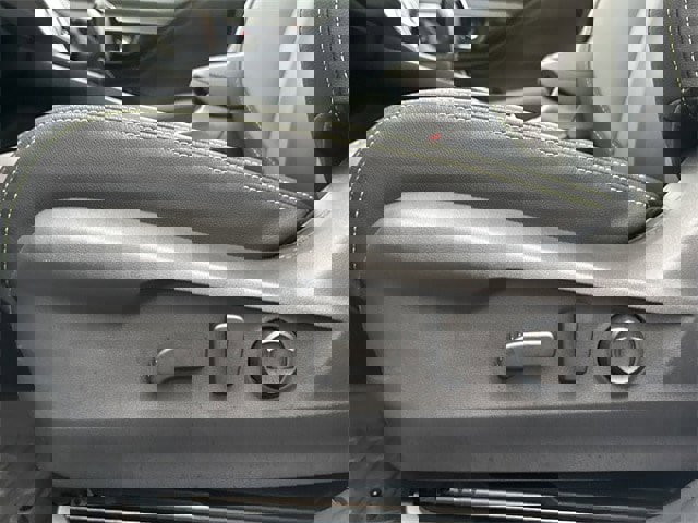 Used 2025 Subaru Outback Onyx Edition w/ Popular Package #2 image 24