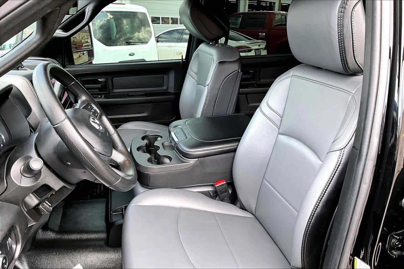 Used 2025 RAM 2500 Tradesman image 8