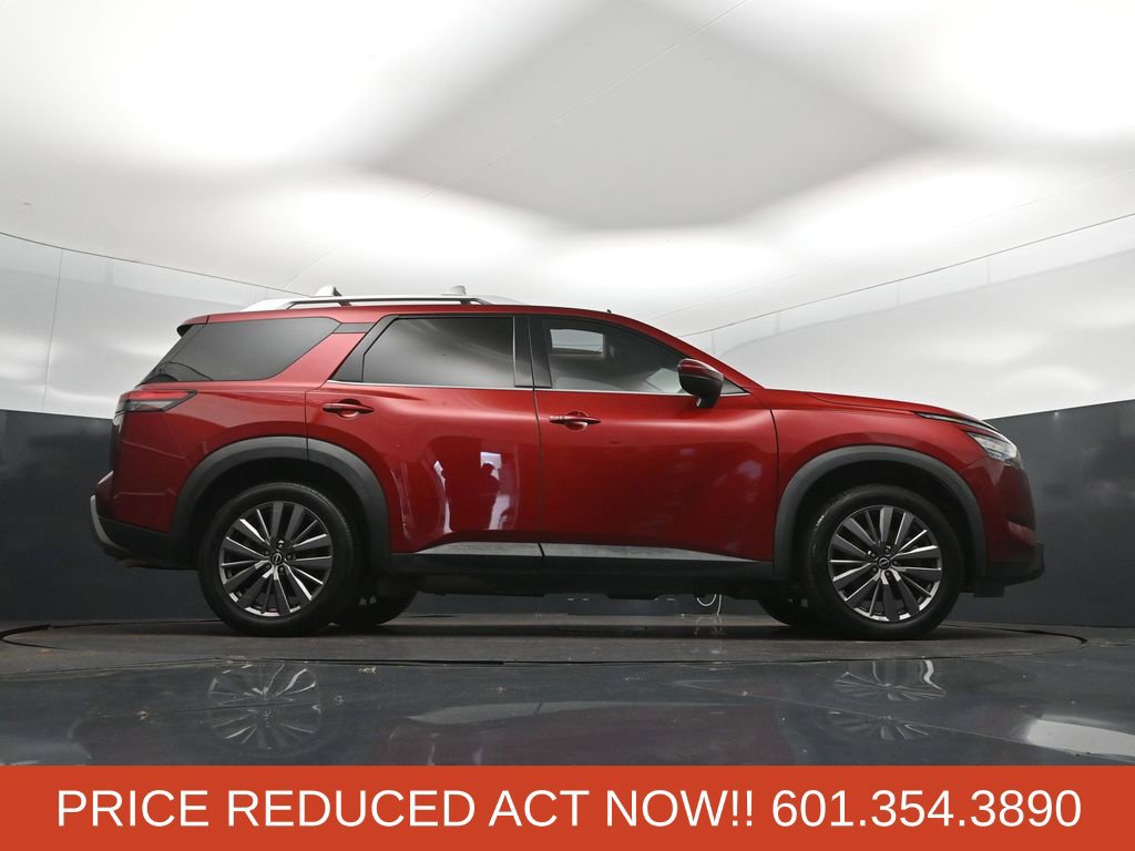 Used 2023 Nissan Pathfinder SL w/ SL Premium Package FWD image 44