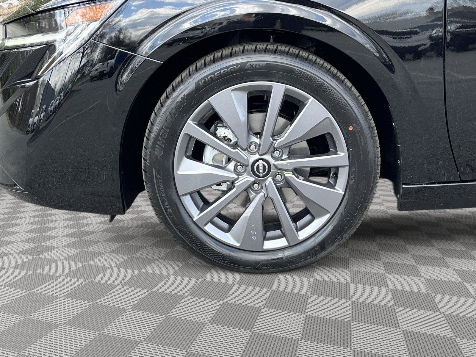 New 2026 Nissan Sentra SL w/ Floor Mat Package FWD image 10