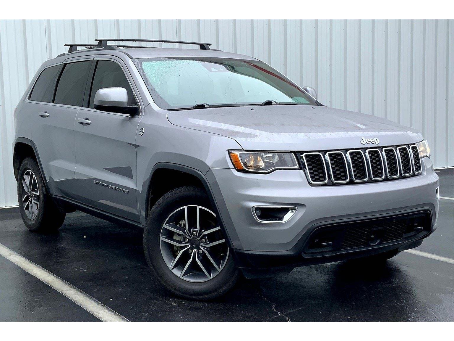 Used 2020 Jeep Grand Cherokee Laredo w/ Quick Order Package 2BN North image 32