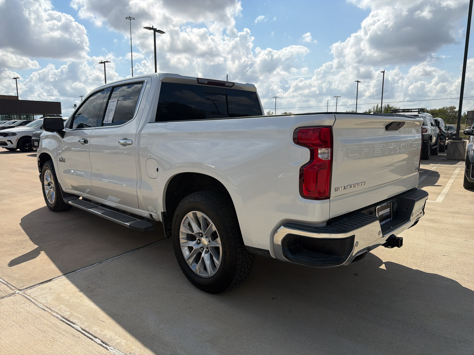 Used 2019 Chevrolet Silverado 1500 LTZ AWD/4WD image 19