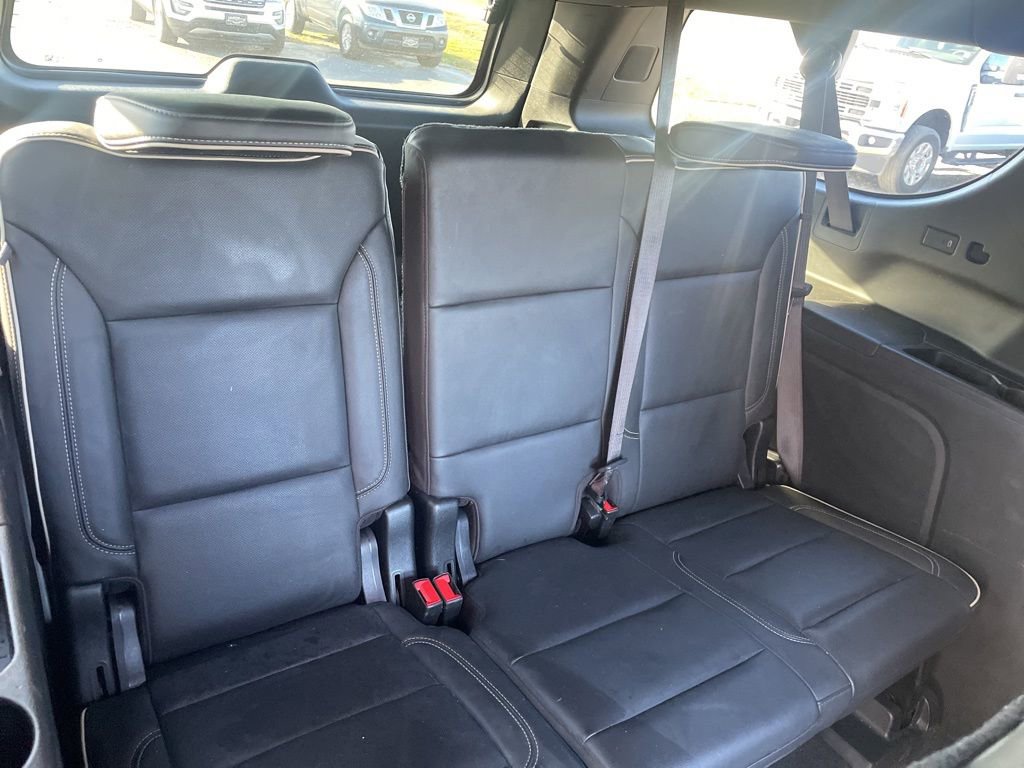 Used 2021 Chevrolet Suburban Premier w/ Premium Package image 41