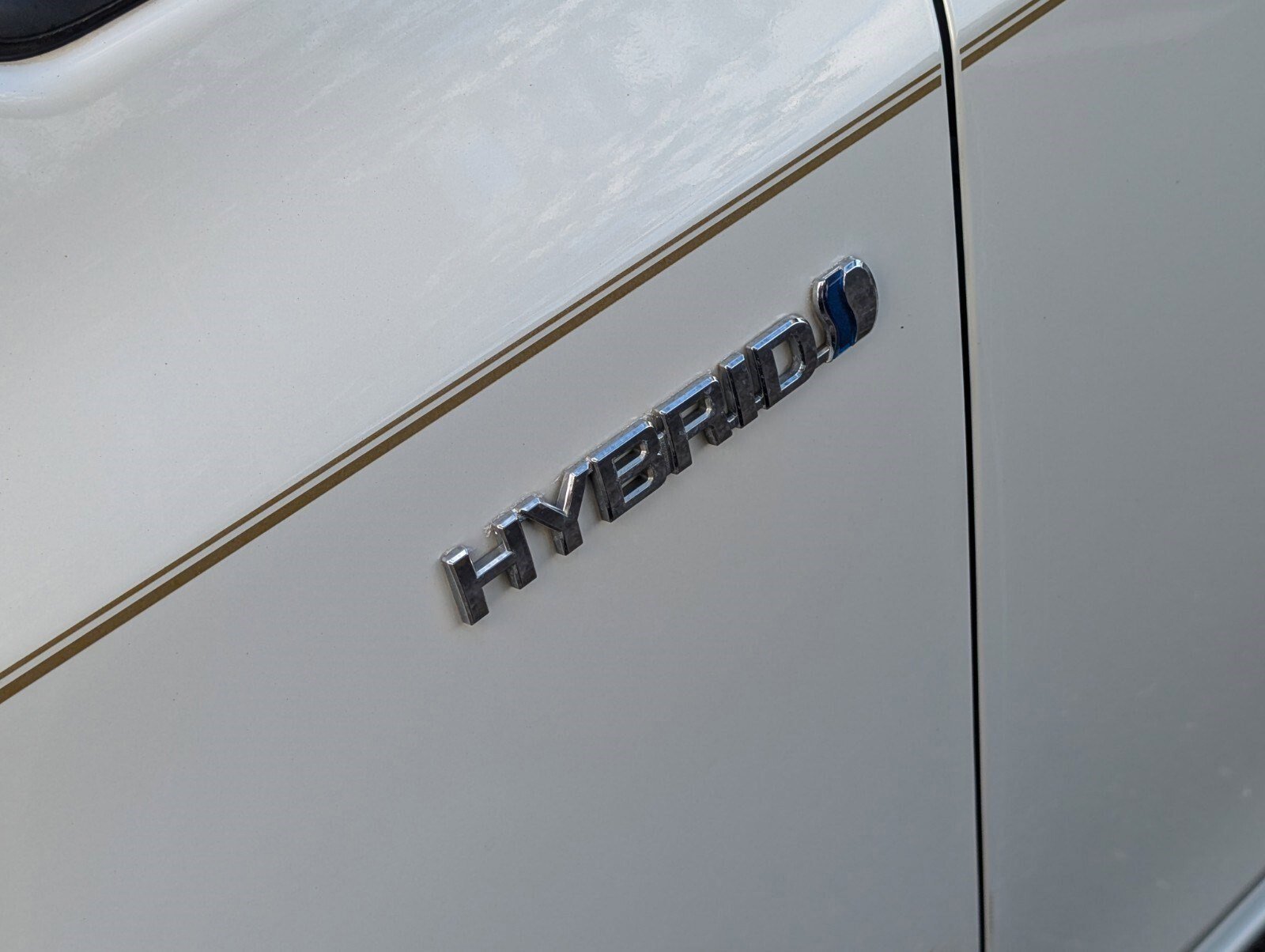 Used 2013 Toyota Prius V Five image 17