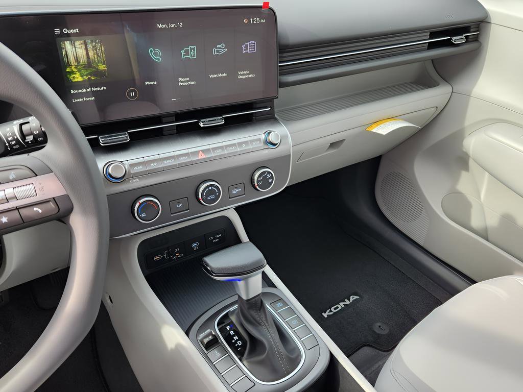 New 2026 Hyundai Kona SE image 17