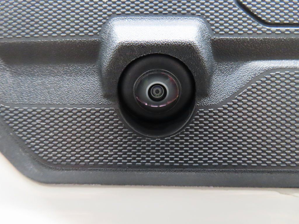 Used 2025 GMC Sierra 2500 SLT w/ SLT Convenience Package image 30