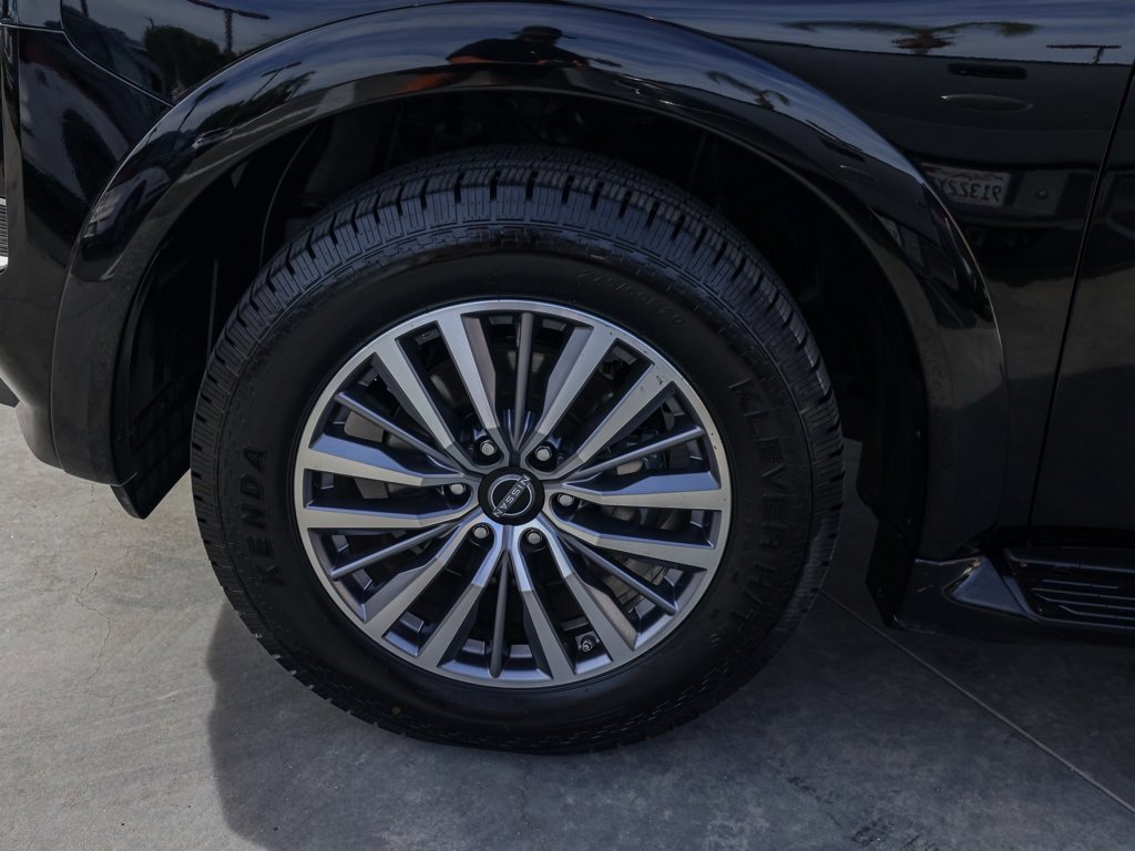 Used 2023 Nissan Armada SL w/ Captain's Chairs Package image 14