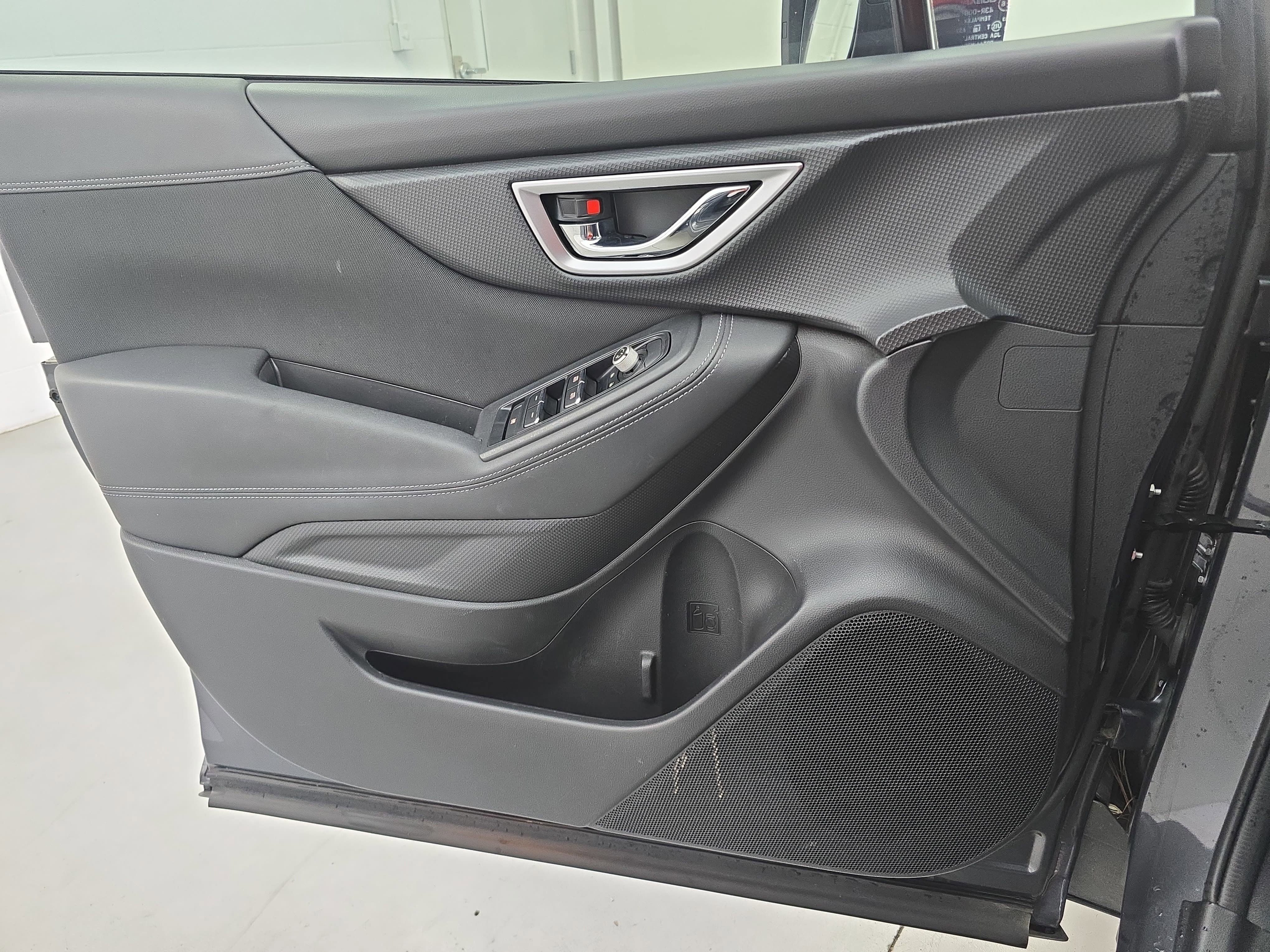 Used 2020 Subaru Forester Premium image 27