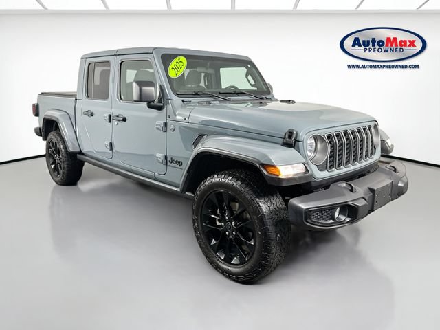 Used 2025 Jeep Gladiator Sport AWD/4WD video 1