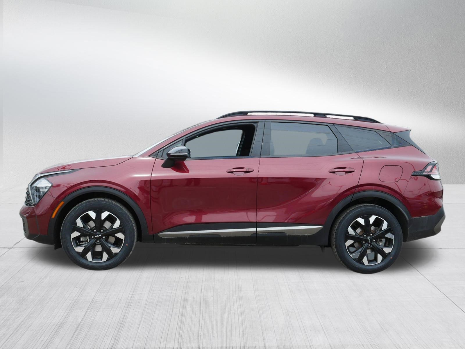 Certified 2023 Kia Sportage X-Line w/ X-Line Premium Package image 4