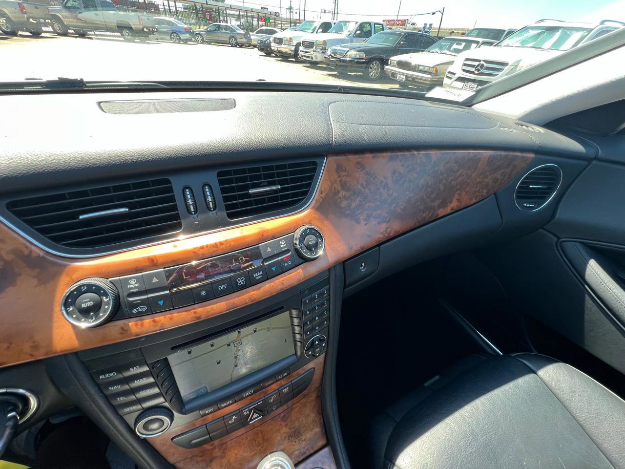 Used 2006 Mercedes-Benz CLS 500 image 47