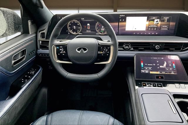 Certified 2026 INFINITI QX80 4WD image 5