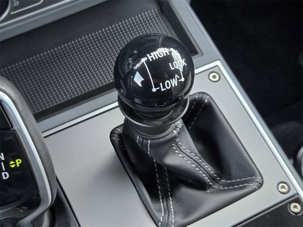 Used 2024 INEOS Grenadier Fieldmaster Edition image 22