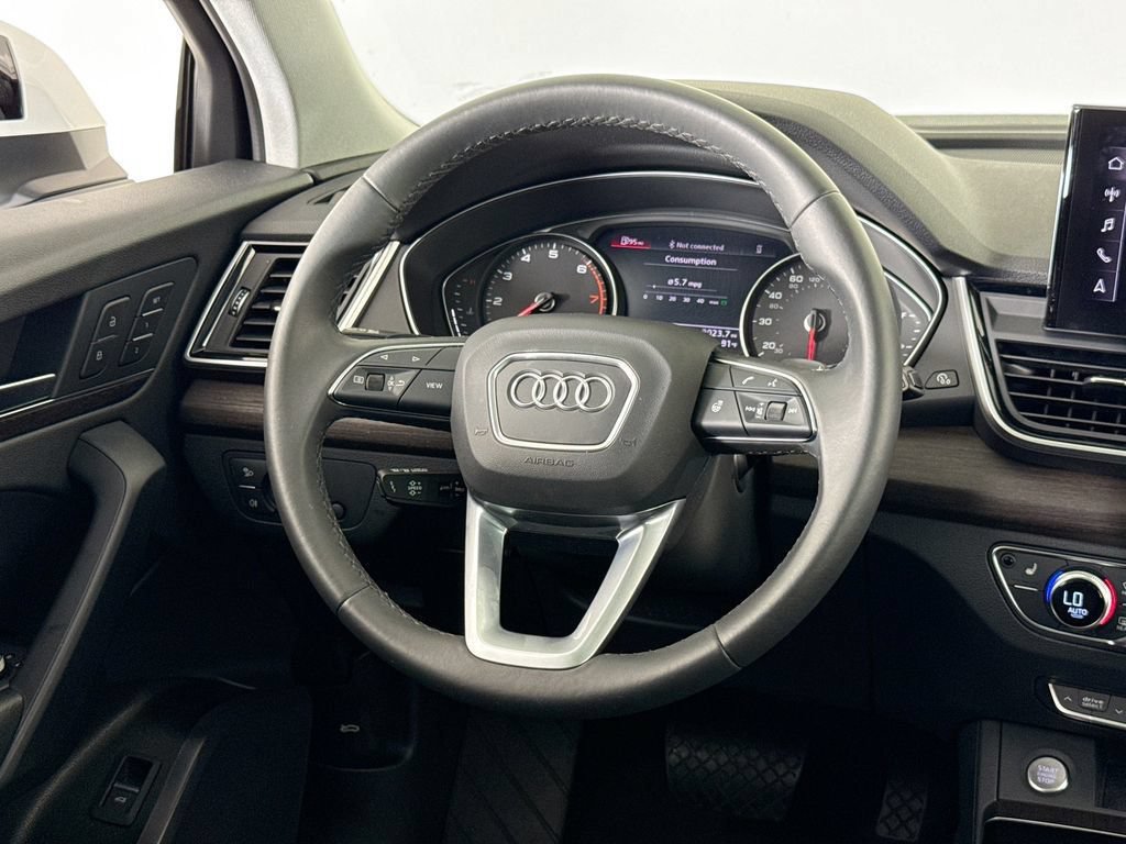 Used 2024 Audi Q5 2.0T Premium AWD/4WD image 19