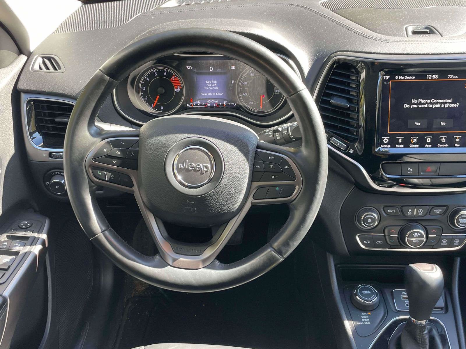 Used 2019 Jeep Cherokee Limited AWD/4WD image 11