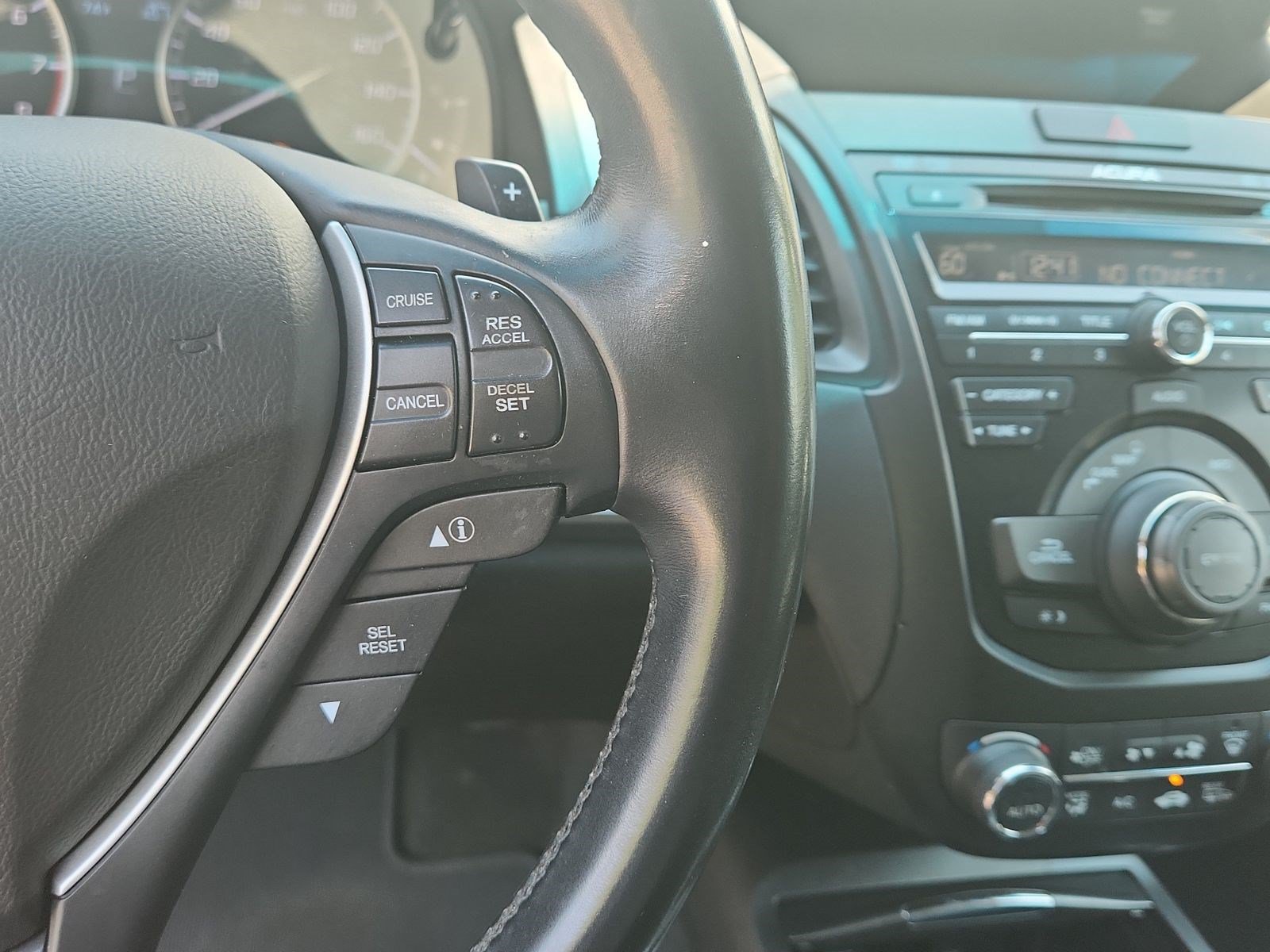 Used 2015 Acura RDX FWD w/ Technology Package image 22