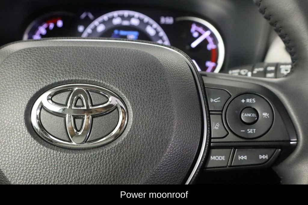 Used 2019 Toyota RAV4 Limited w/ Cold Weather Package image 10