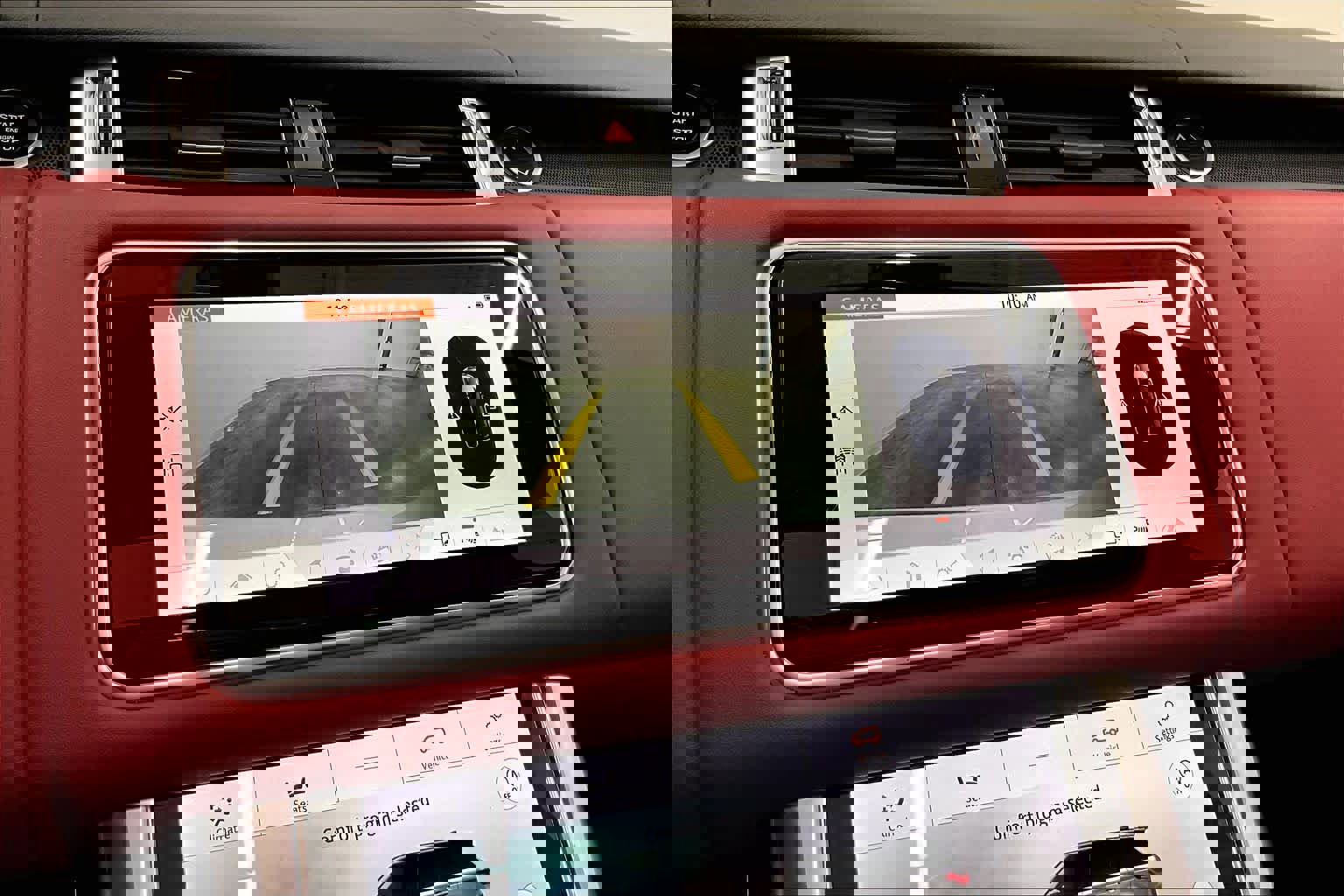 Used 2020 Land Rover Range Rover Sport HST image 25