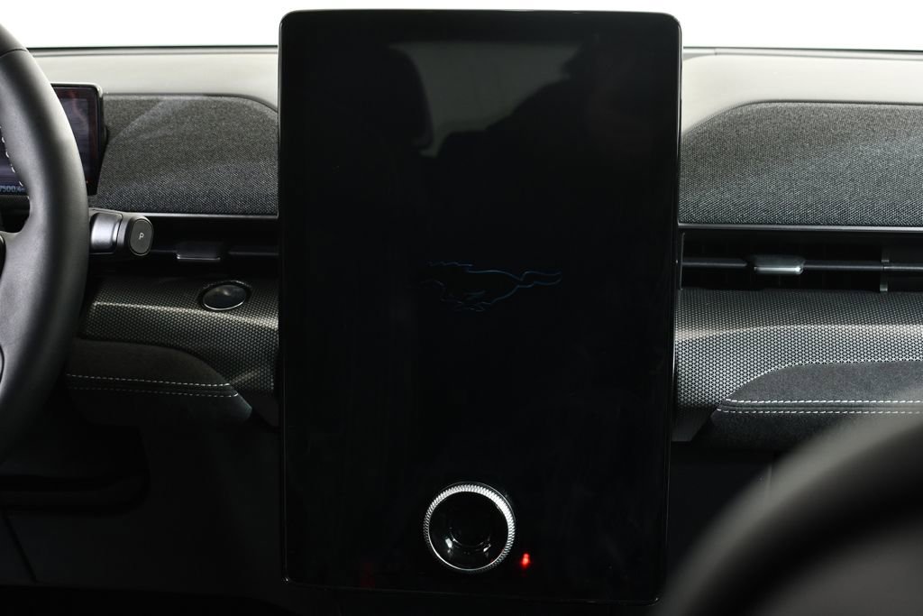 Used 2025 Ford Mustang Mach-E GT image 9