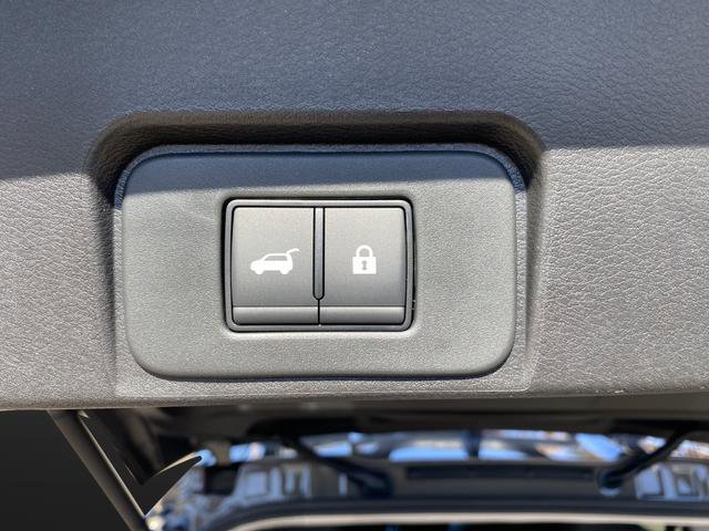 New 2026 Nissan Rogue SV image 15