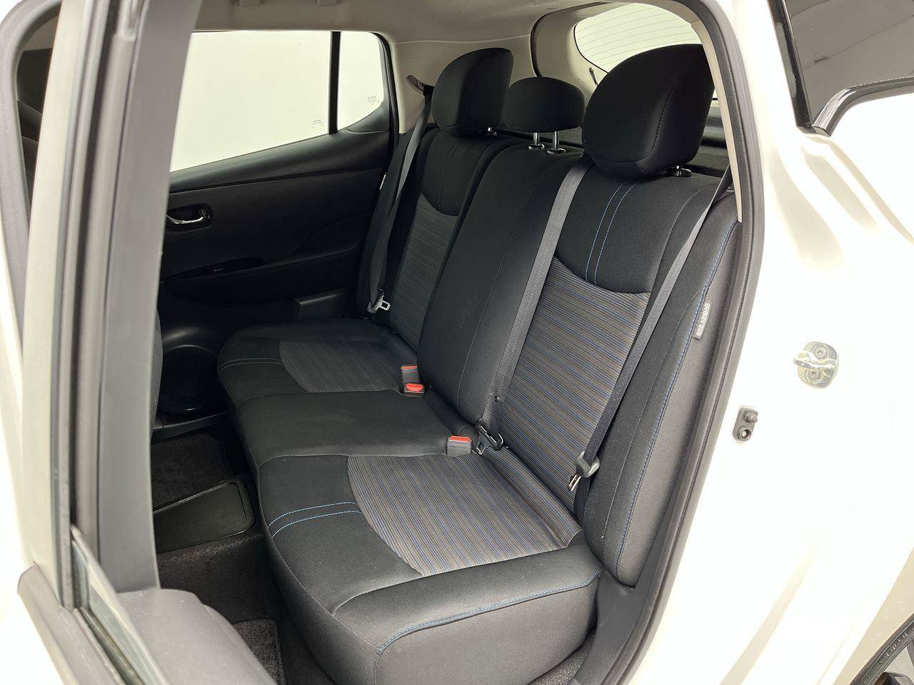 Used 2022 Nissan Leaf SV Plus FWD image 11
