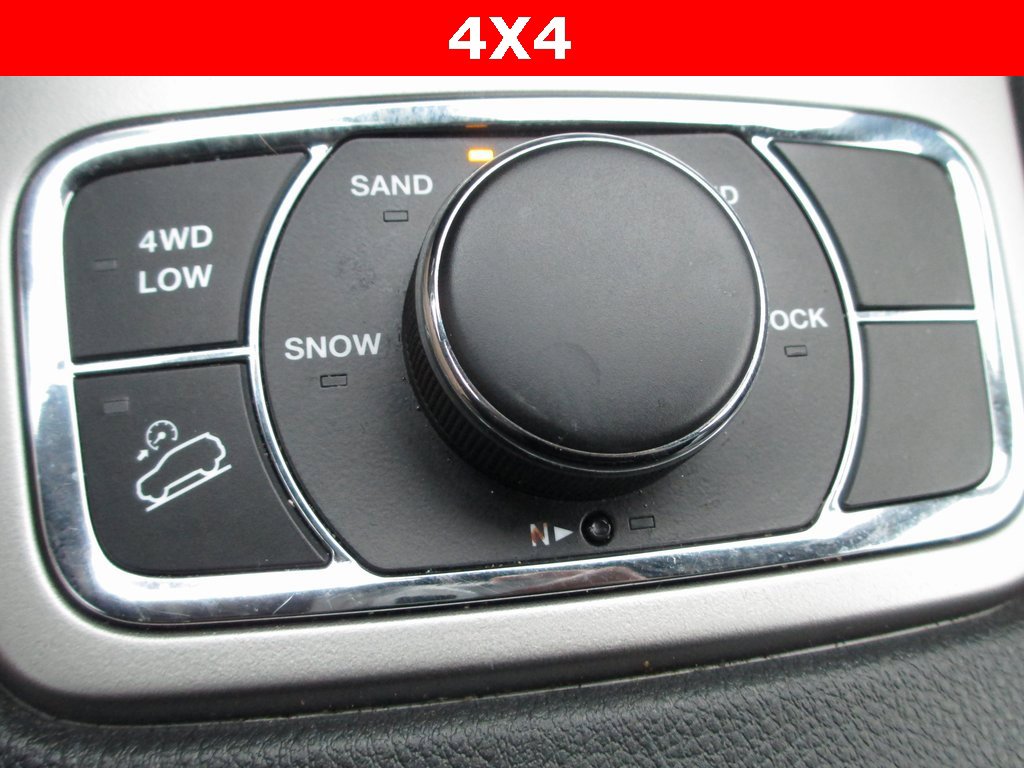 Used 2018 Jeep Grand Cherokee Limited image 23