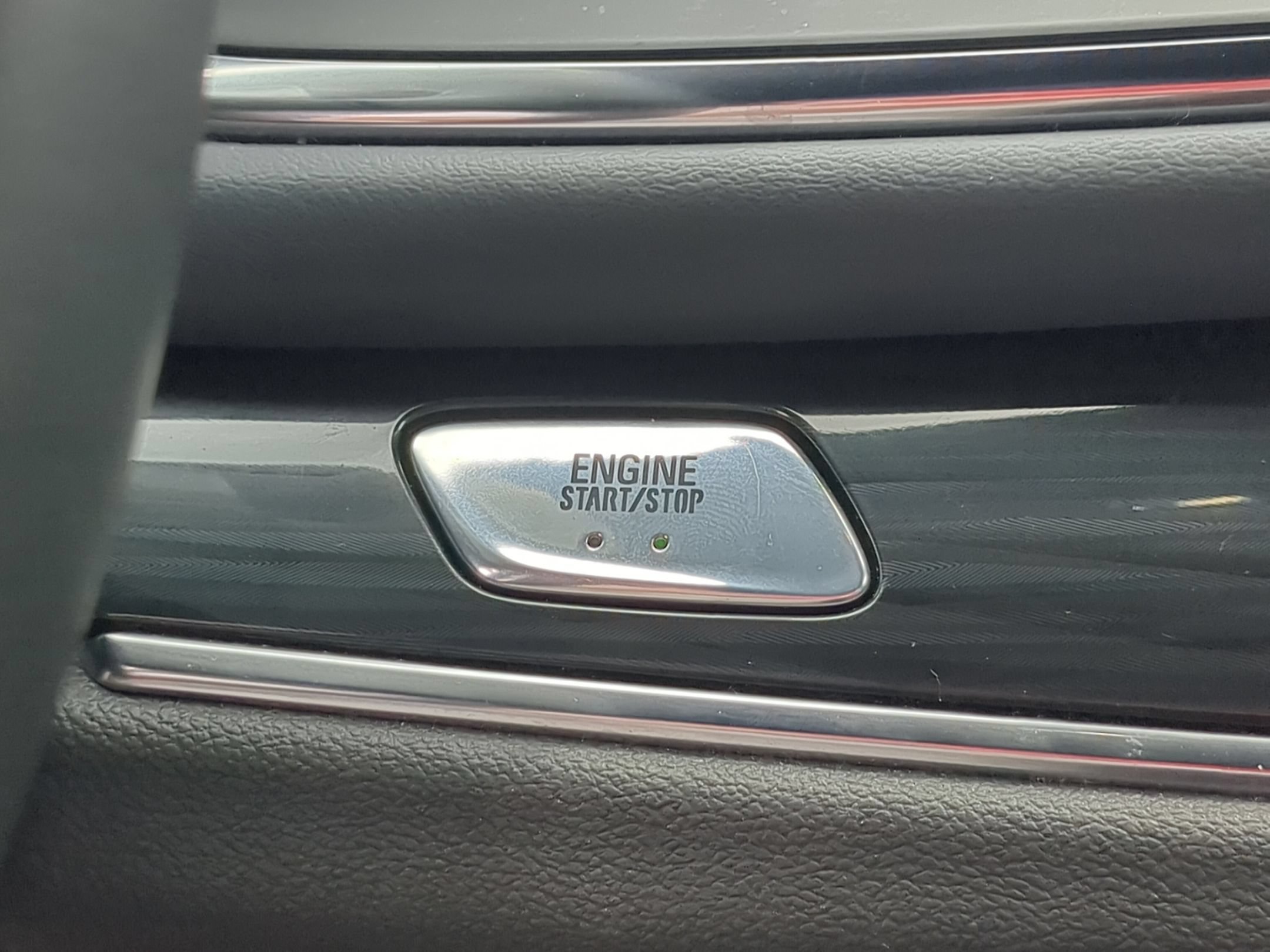 Used 2023 Buick Enclave Essence w/ Sport Touring Edition FWD image 15