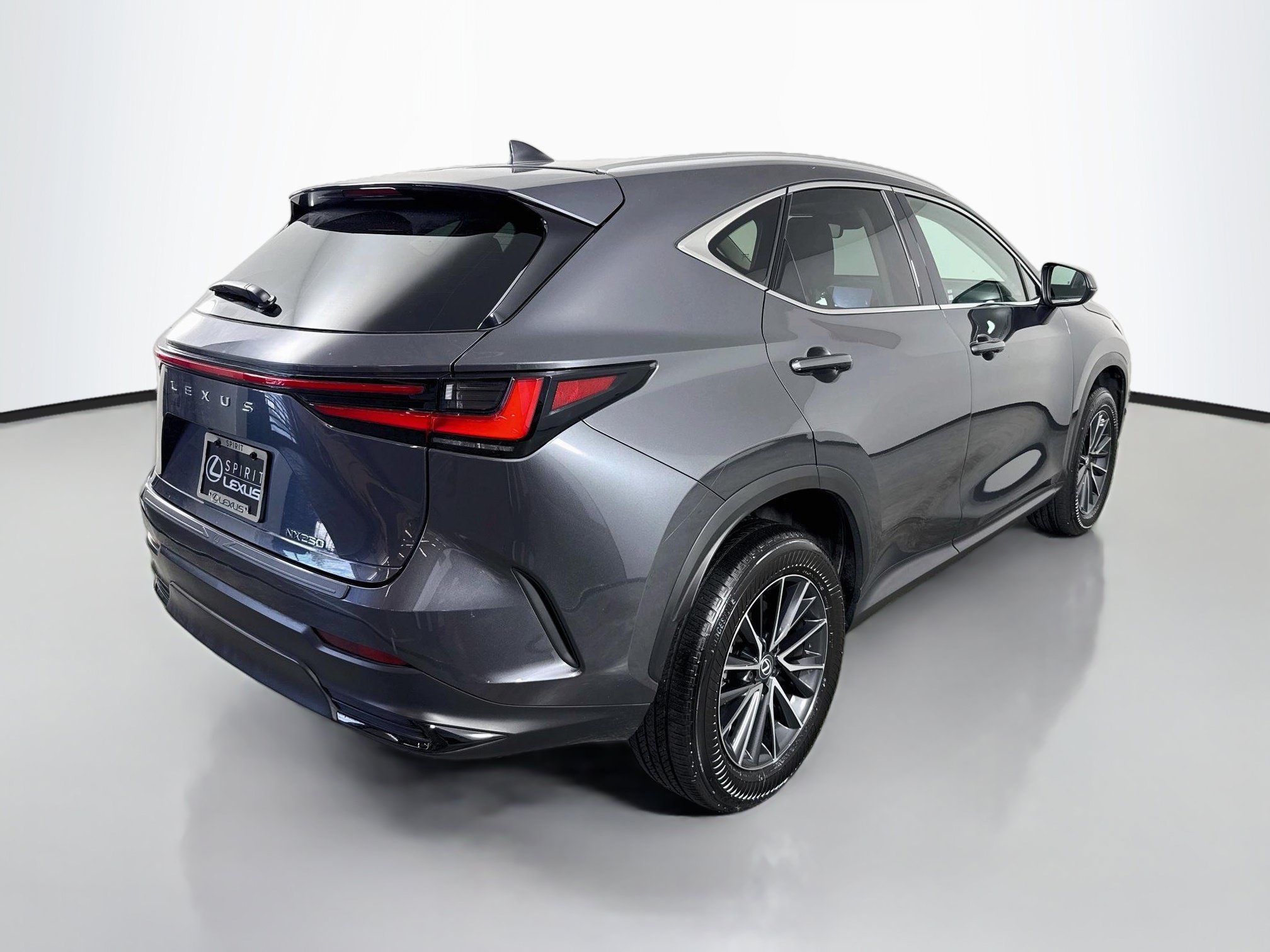 Used 2024 Lexus NX 250 FWD image 7