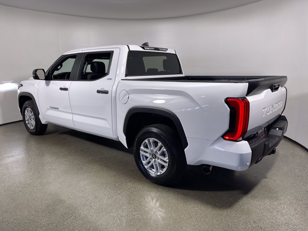 New 2026 Toyota Tundra SR5 w/ SR5 Convenience Package RWD image 5