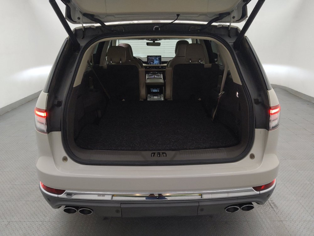 Used 2020 Lincoln Aviator Reserve w/ Equipment Group 202A AWD/4WD image 29