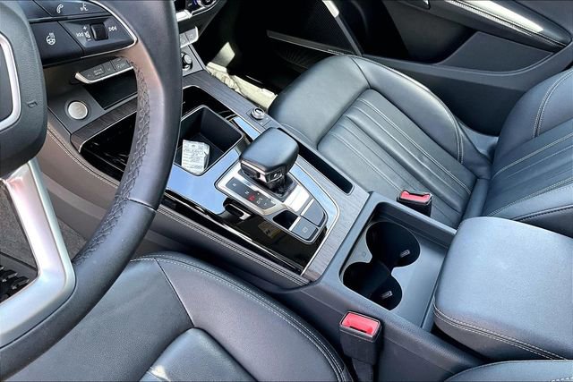 Used 2023 Audi Q5 2.0T Premium Plus w/ Premium Plus Package AWD/4WD image 14