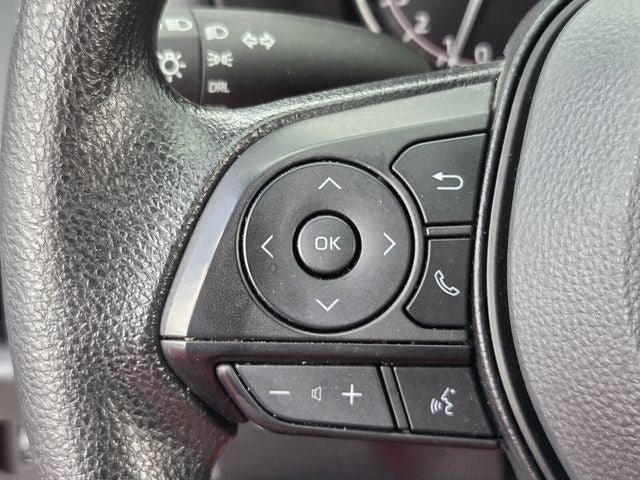 Used 2025 Toyota RAV4 LE FWD image 28