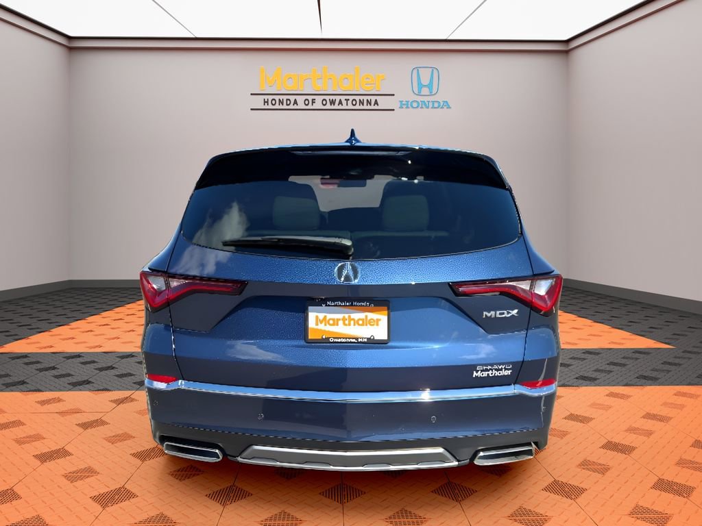Used 2025 Acura MDX SH-AWD w/ Technology Package image 4