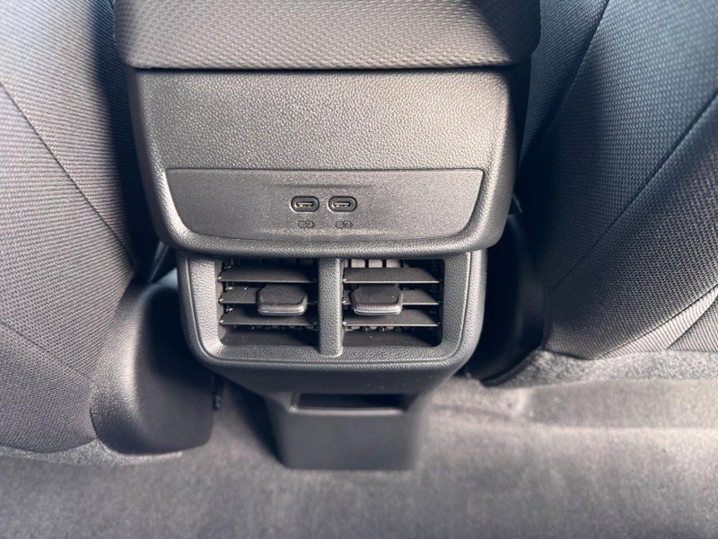 Used 2025 Chevrolet Equinox LT image 16