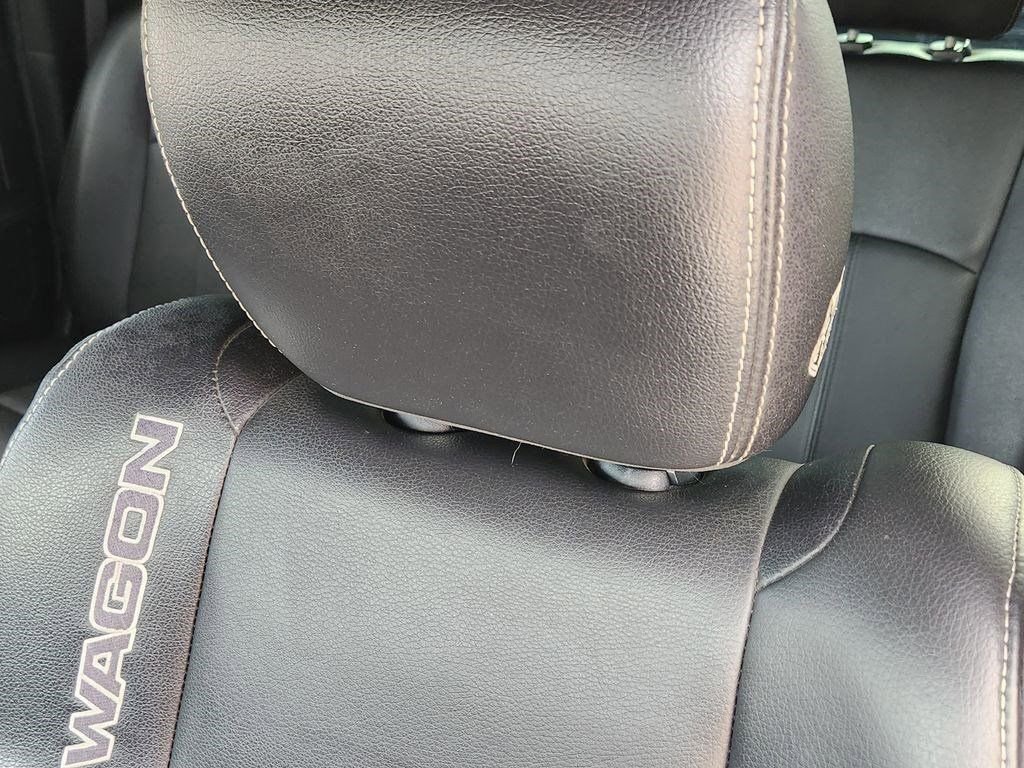 Used 2018 RAM 2500 Power Wagon w/ Leather & Luxury Group image 9