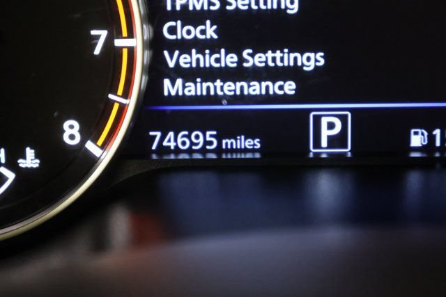 Used 2022 Nissan Altima 2.5 SR FWD image 15