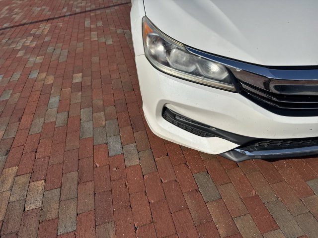Used 2017 Honda Accord Sport Special Edition image 21