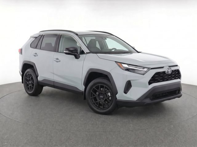 Used 2023 Toyota RAV4 XLE w/ Convenience Package