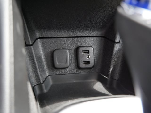 Used 2017 Chevrolet Volt LT w/ Comfort Package FWD image 21