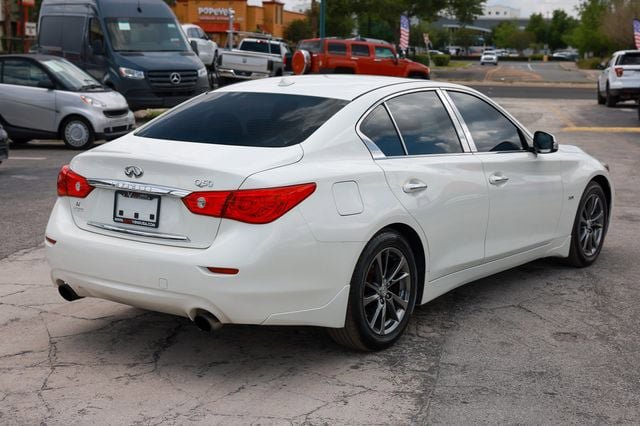 Used 2017 INFINITI Q50 Signature Edition w/ All Weather Package (L93) RWD image 14
