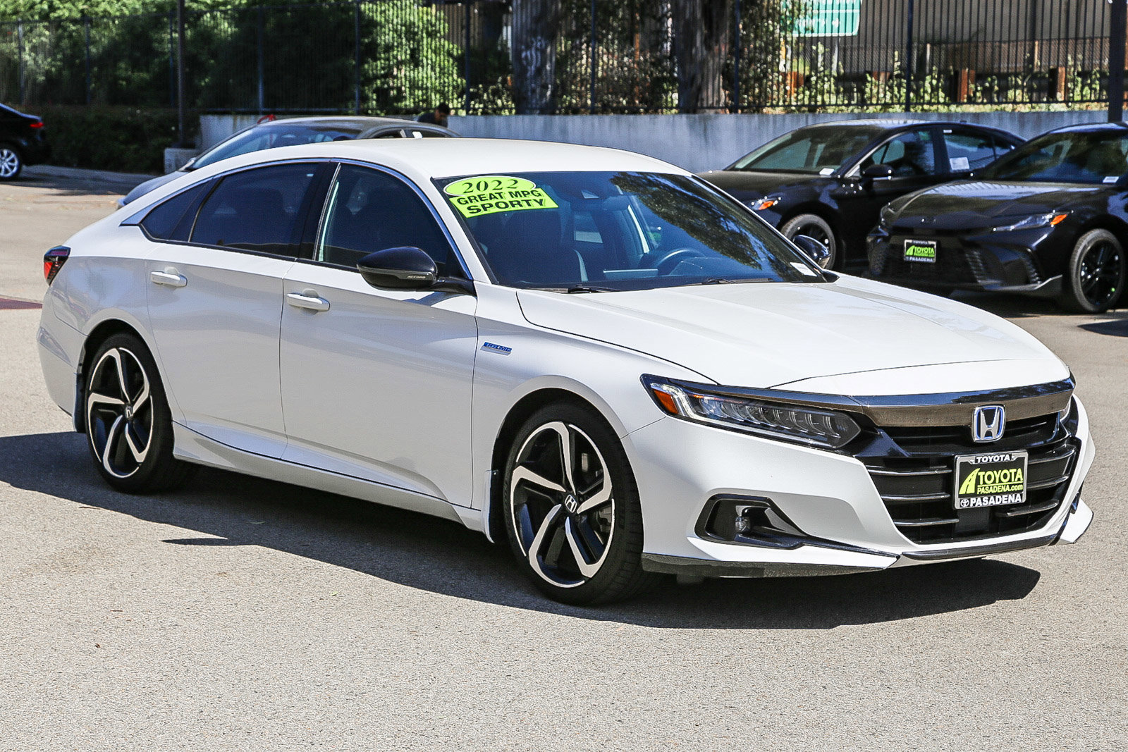 Used 2022 Honda Accord Sport image 3