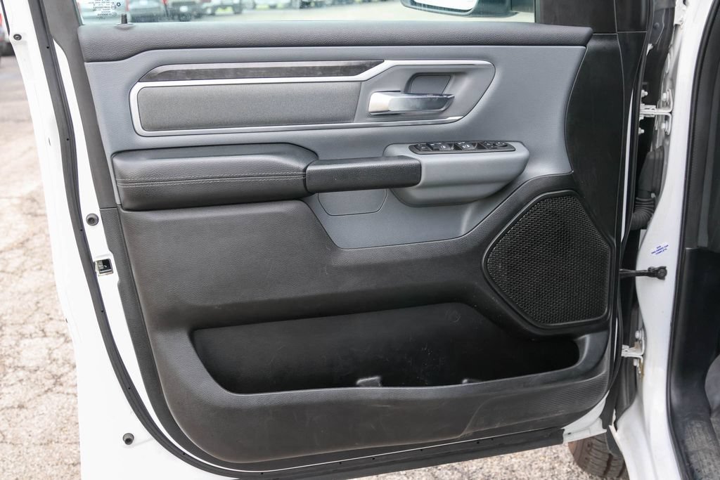 Used 2022 RAM 1500 Big Horn AWD/4WD image 9