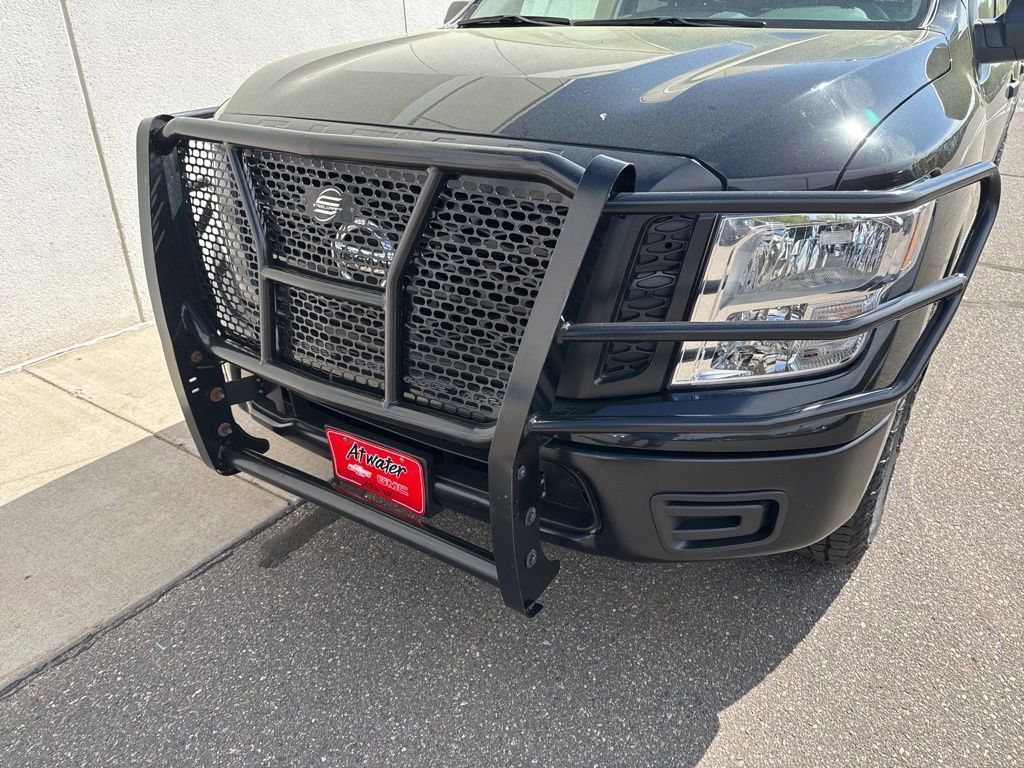 Used 2019 Nissan Titan S w/ S Utility Package AWD/4WD image 9